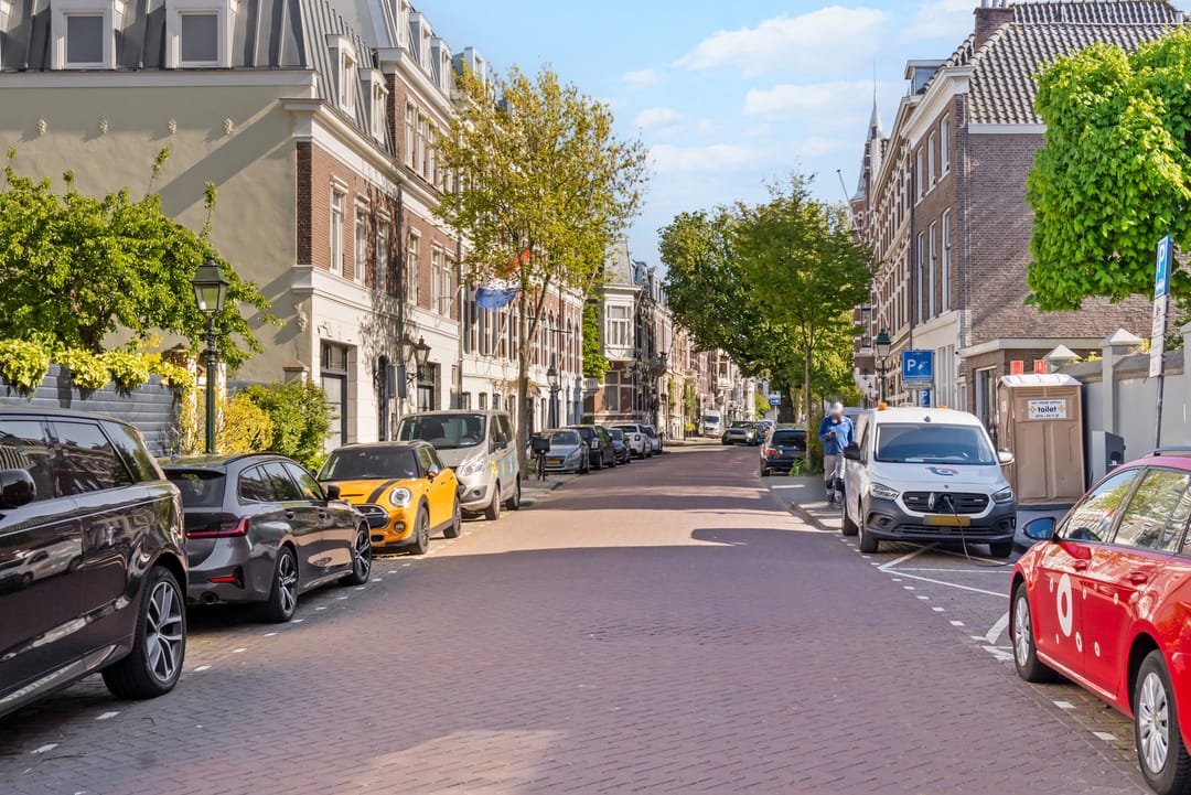 Photo 58 of Laan Copes van Cattenburch 62-C