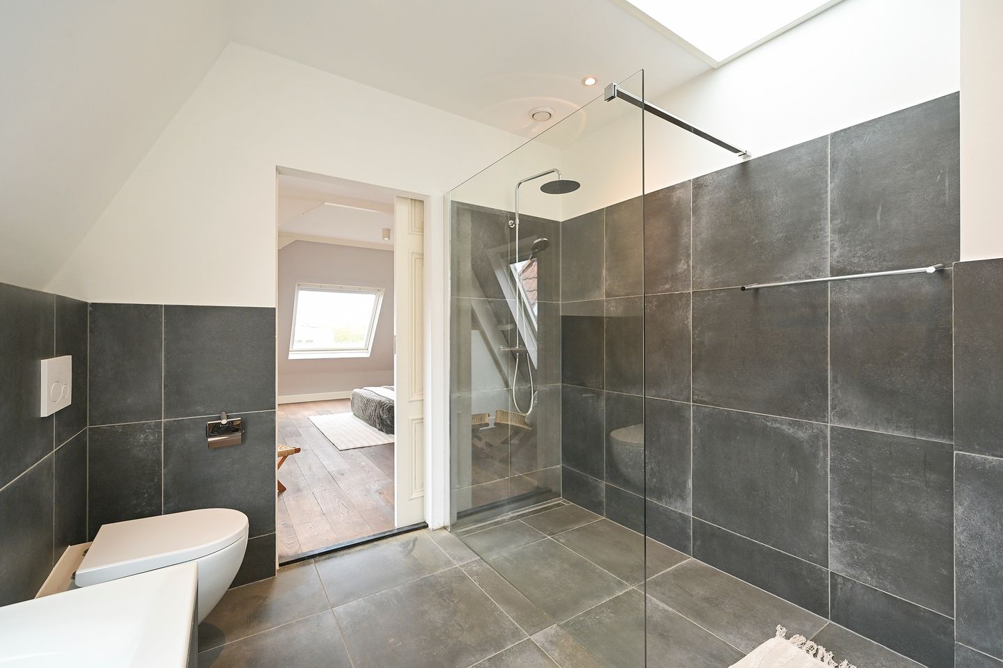 Photo 50 of Laan Copes van Cattenburch 62-C