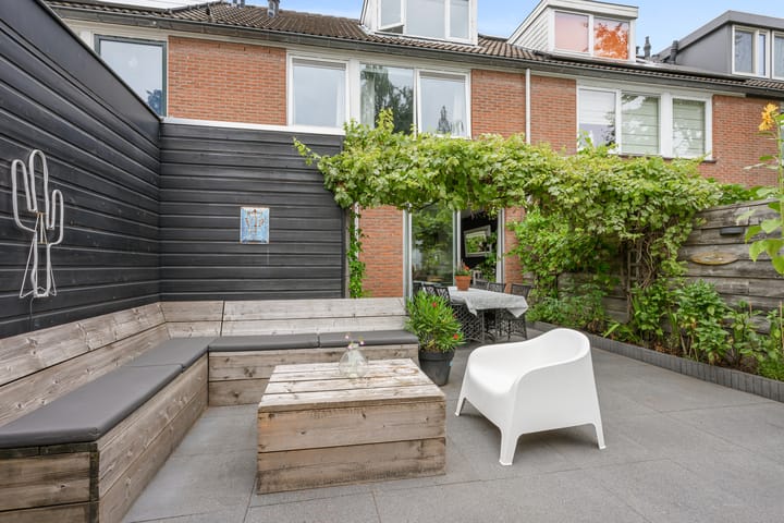 Tussenwoning te koop: Anne Franklaan 30, Bilthoven