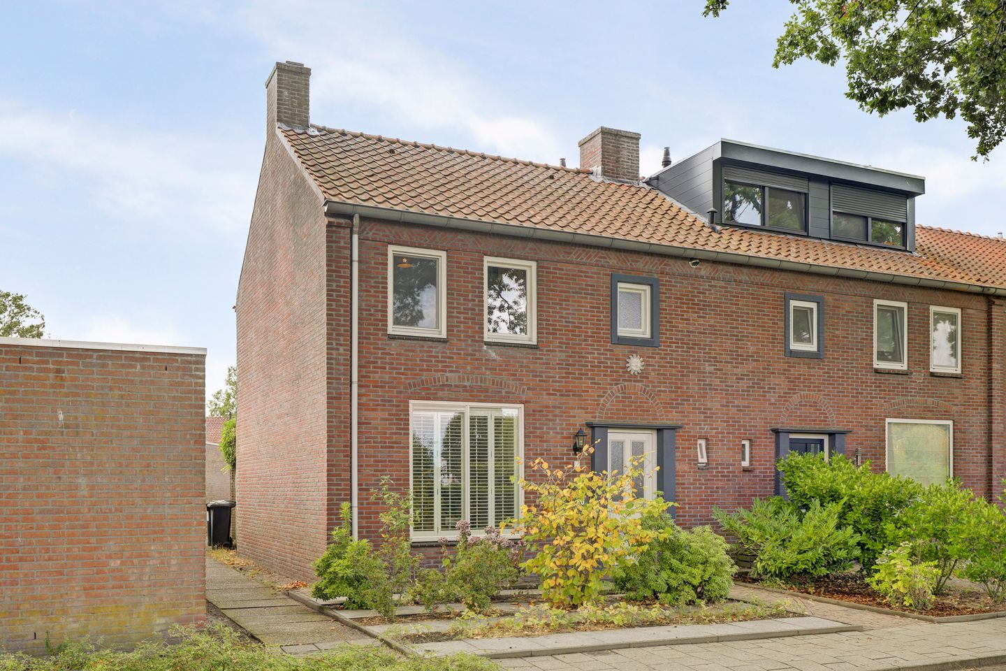 Foto 1 van Karel Doormanlaan 23