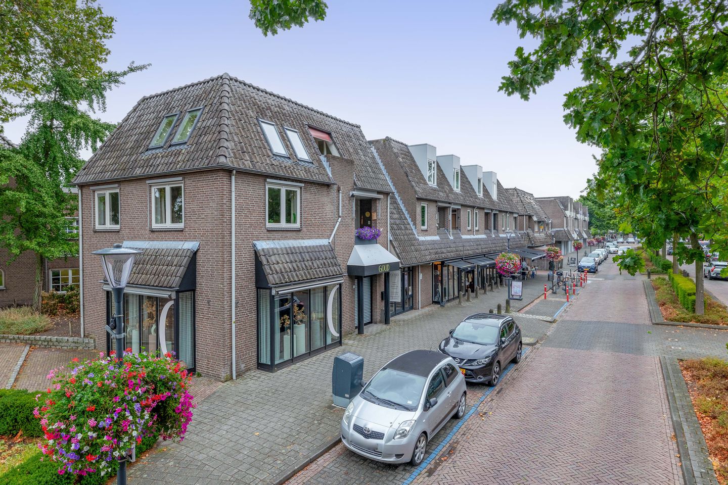 Photo 1 of Vincent van Goghstraat 3-A