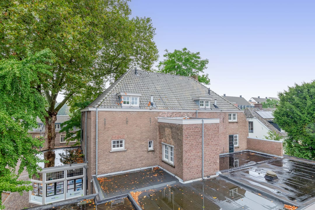 Photo 32 of Vincent van Goghstraat 3-A