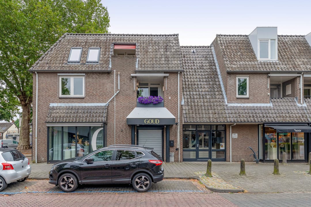 Photo 38 of Vincent van Goghstraat 3-A