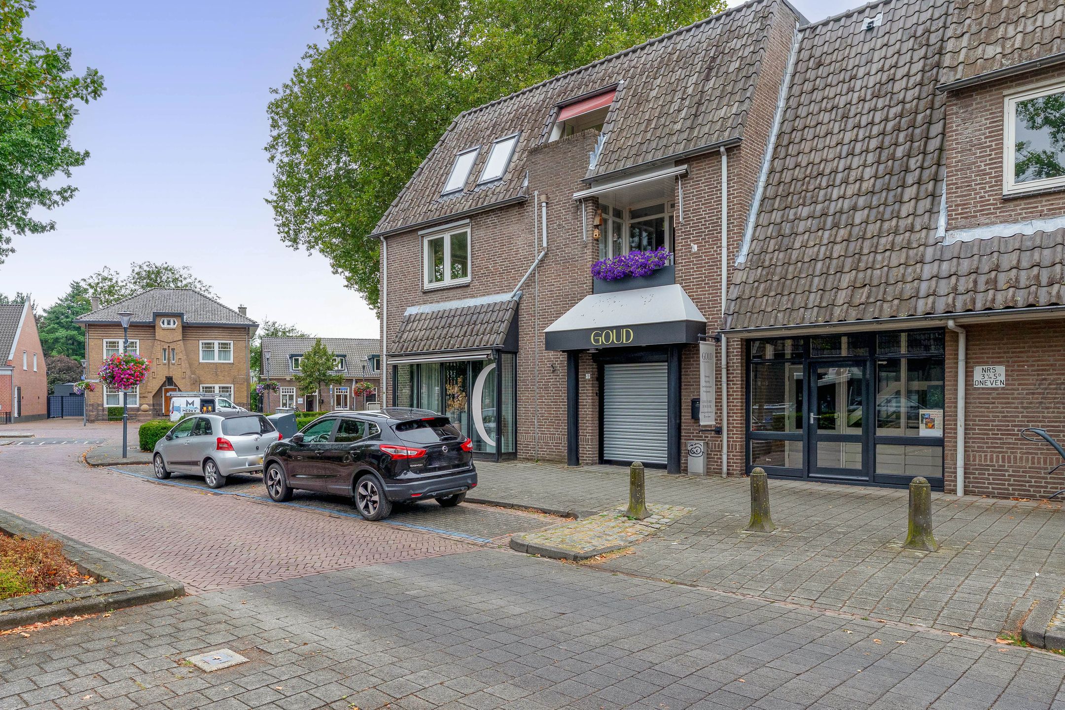 Photo 39 of Vincent van Goghstraat 3-A