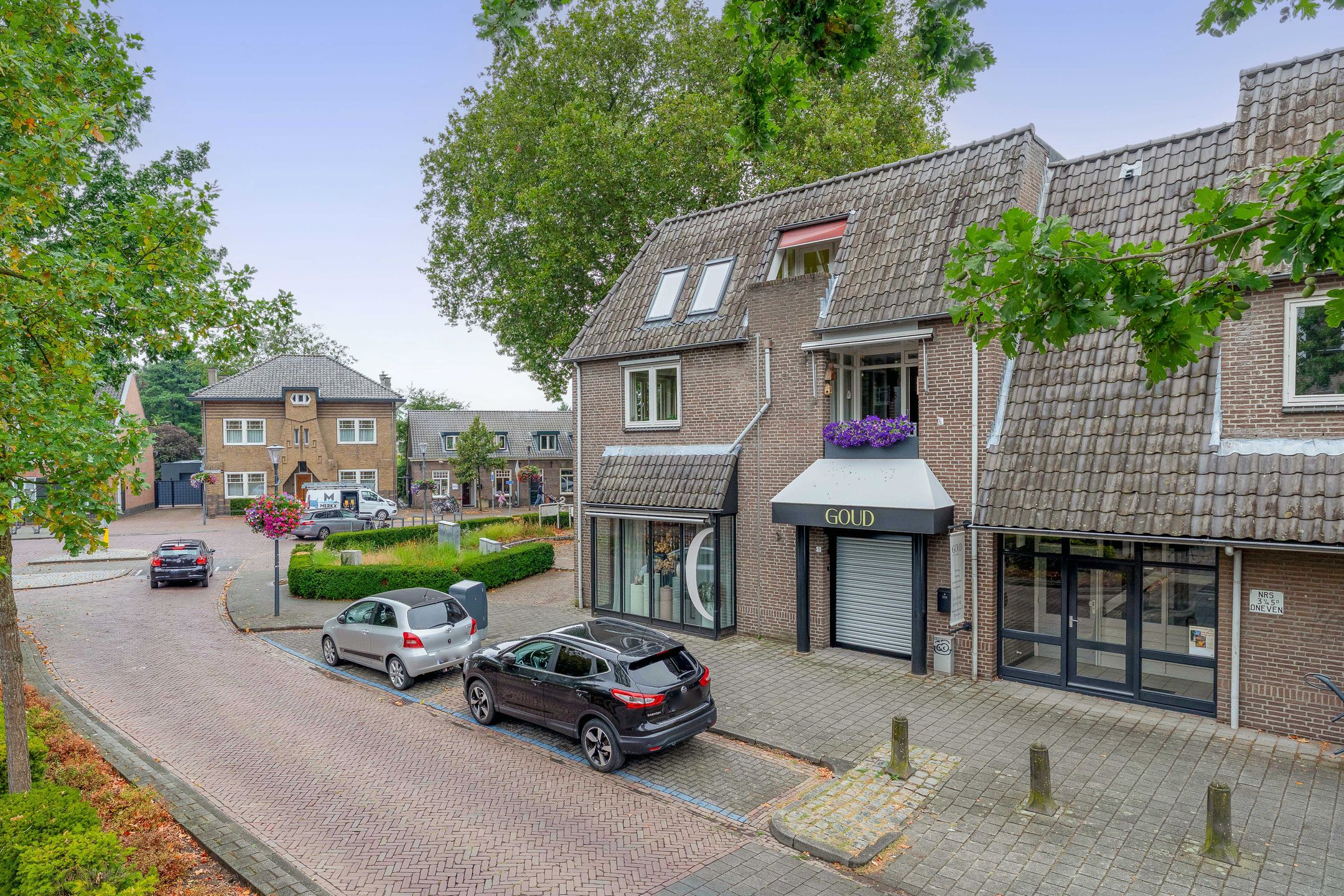 Photo 42 of Vincent van Goghstraat 3-A