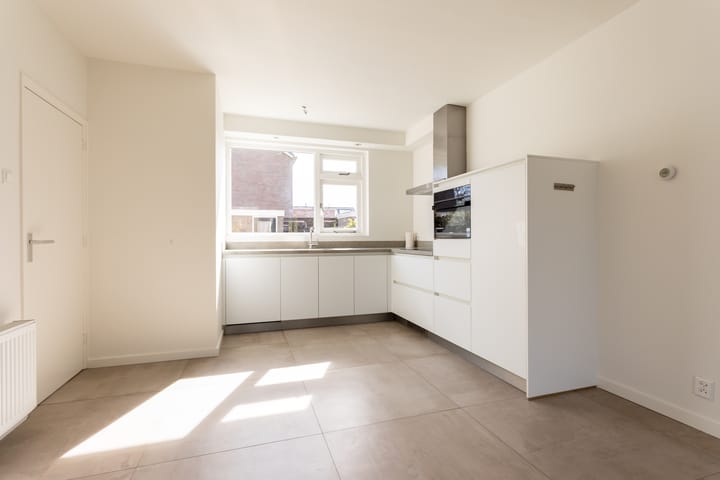 Tussenwoning te koop: Wijzend 36, Bergen (Nh)