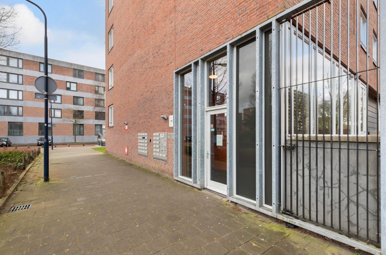 Photo 24 of Evertsweertplantsoen 100