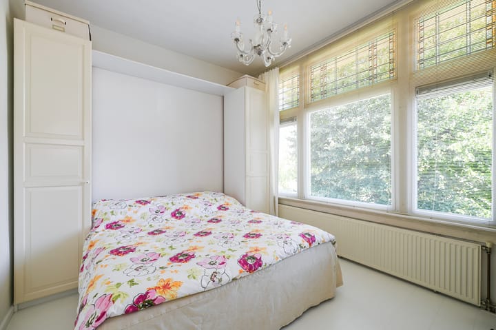 Appartement te koop: van de Wateringelaan 211, Voorburg