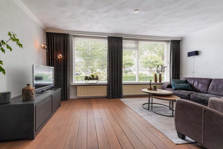 Foto 4 van Regent Smitsstraat 38