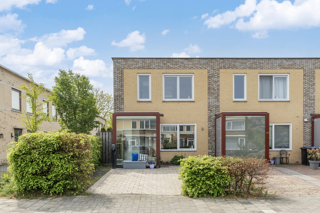 Photo 1 of Kostverlorenstraat 957