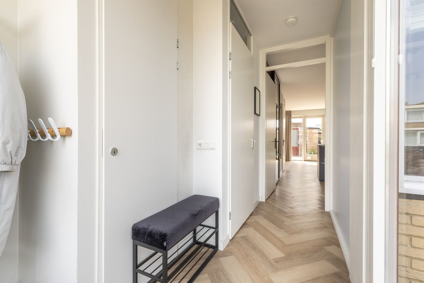 Photo 25 of Kostverlorenstraat 957