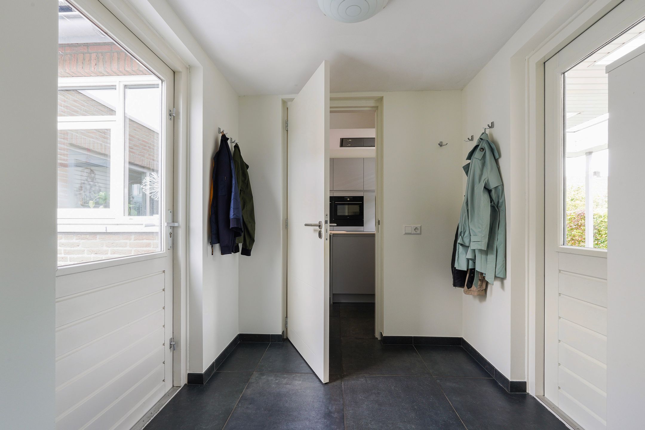 Photo 27 of Mijlstraat 38