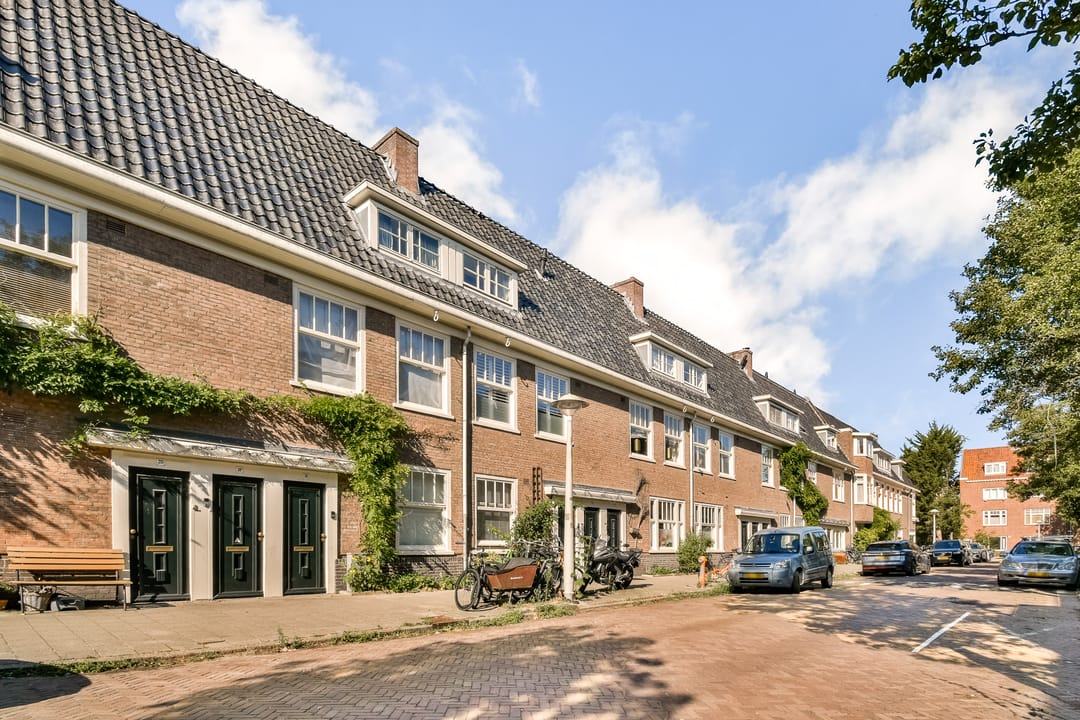 Foto 1 van Helmholtzstraat 16-1