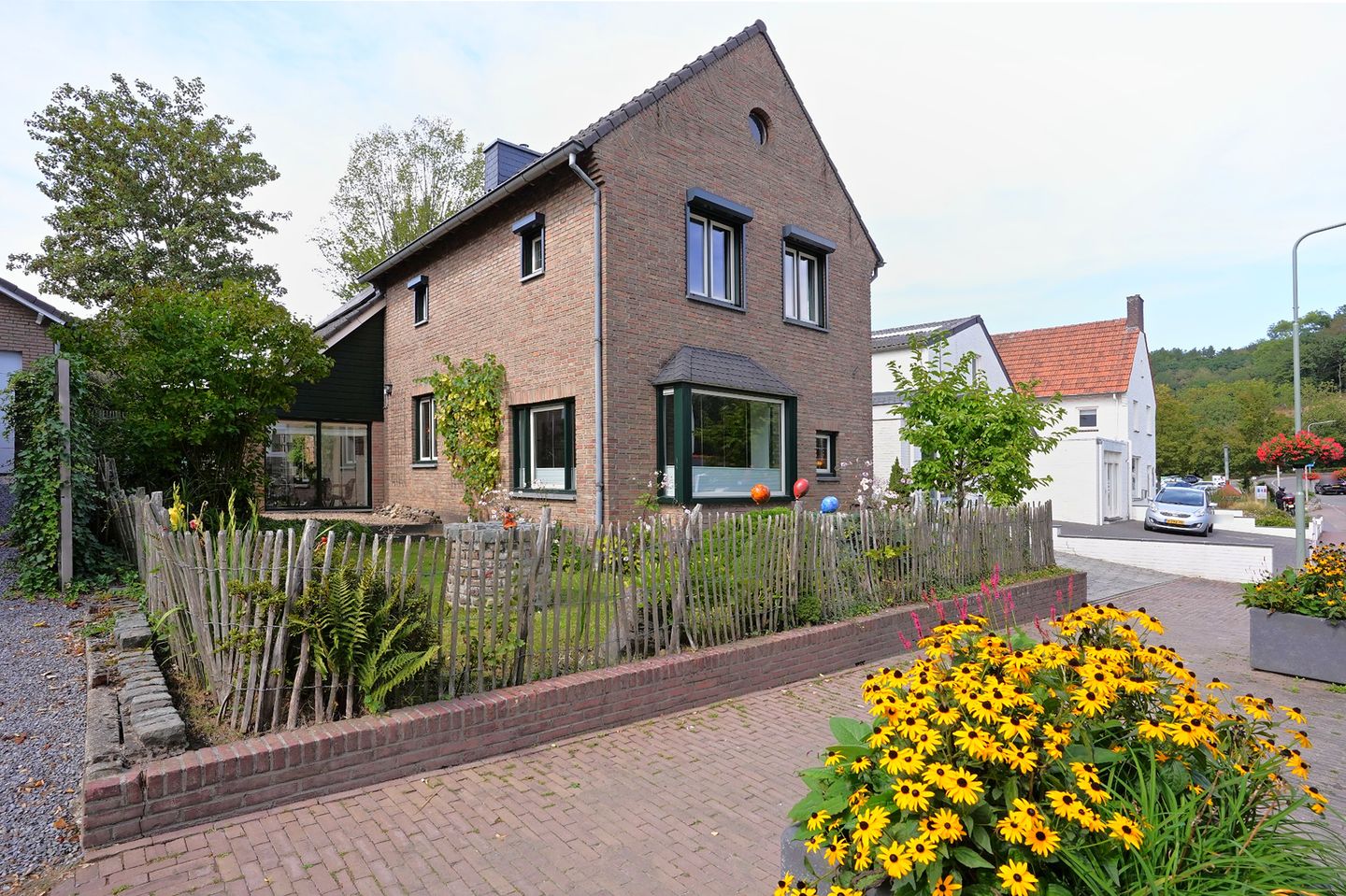 Foto 1 van Dorpsstraat 6