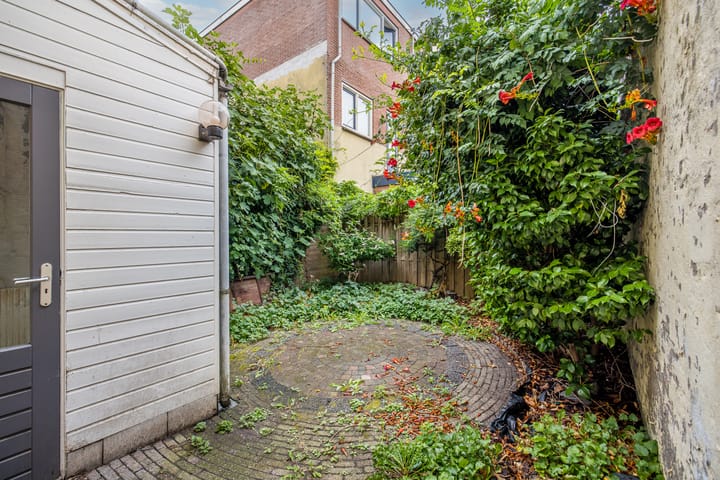 Tussenwoning te koop: Surinamestraat 33, Utrecht