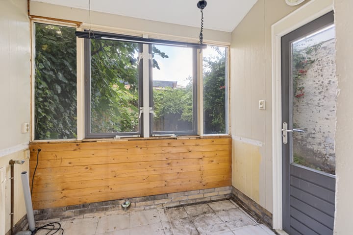 Tussenwoning te koop: Surinamestraat 33, Utrecht