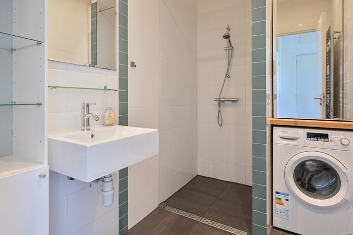 Appartement te koop: Middenweg 149-2, Amsterdam