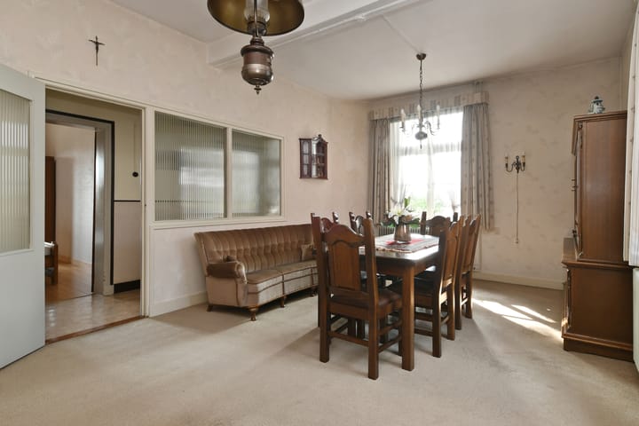 Vrijstaande woning te koop: Rijksweg 13, Kessel
