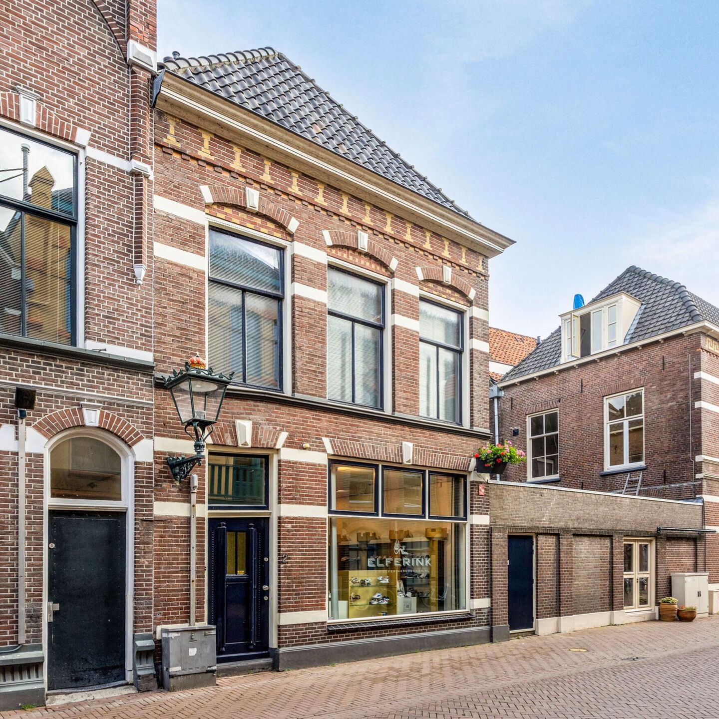 View photo 3 of Oudestraat 152