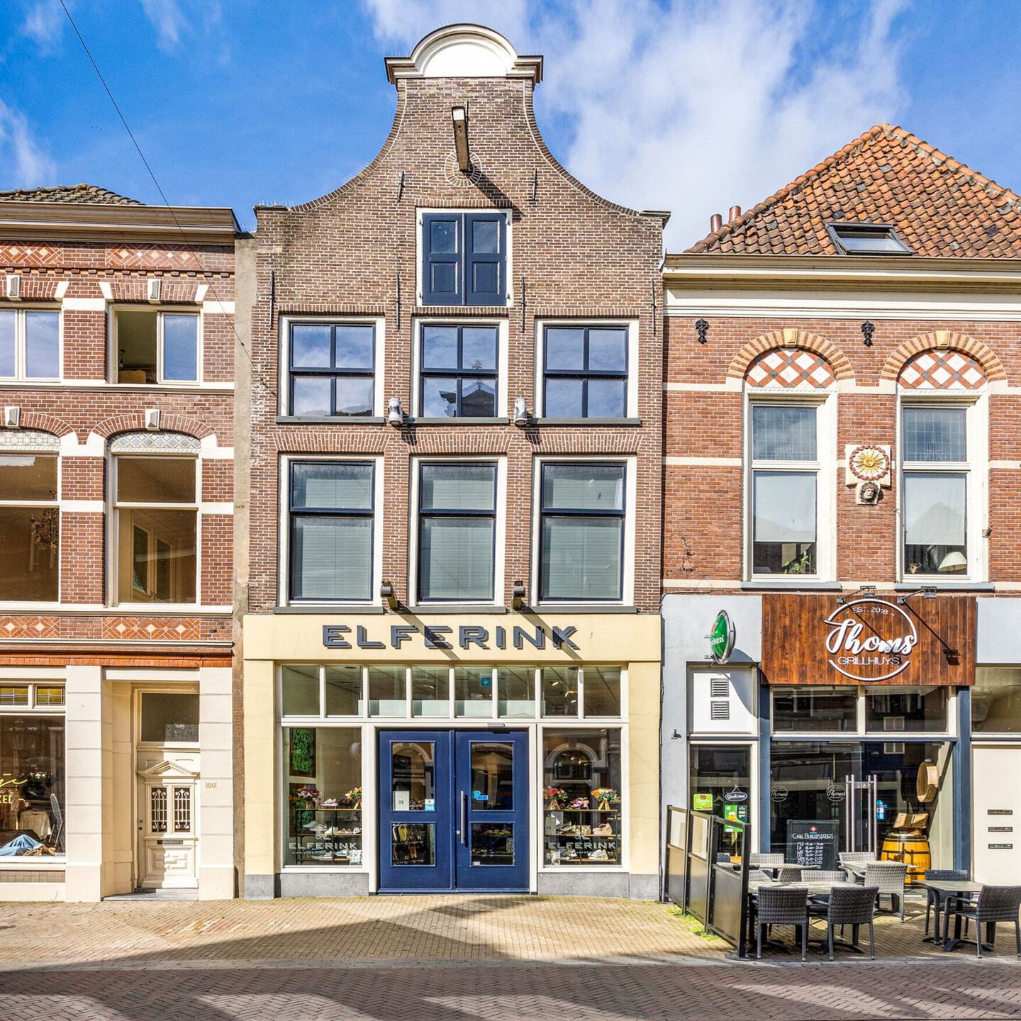 View photo 1 of Oudestraat 152