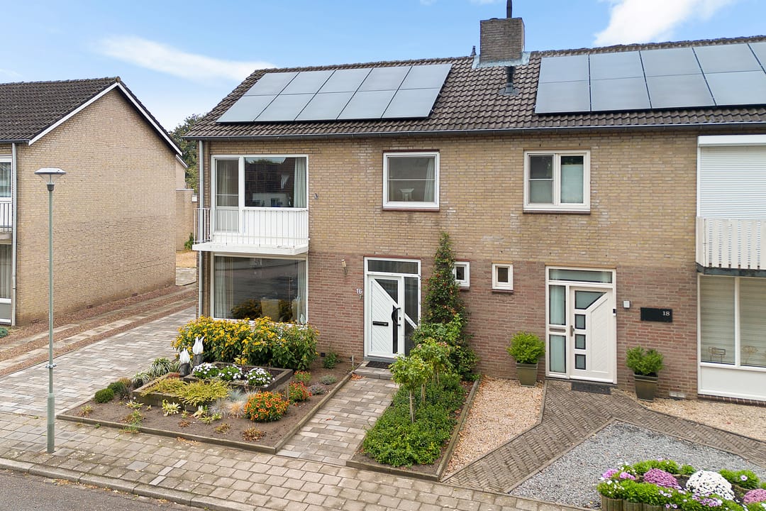 Photo 2 of Prinses Margrietstraat 16