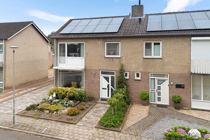 Photo 2 of Prinses Margrietstraat 16