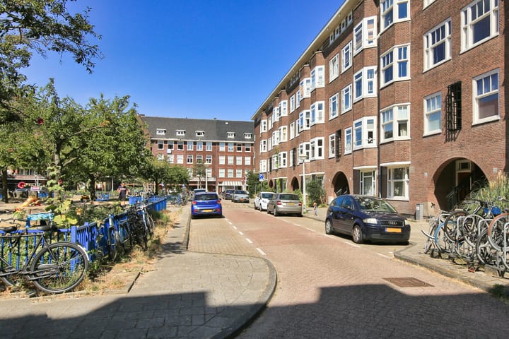 Foto 4 van Legmeerplein 15-1