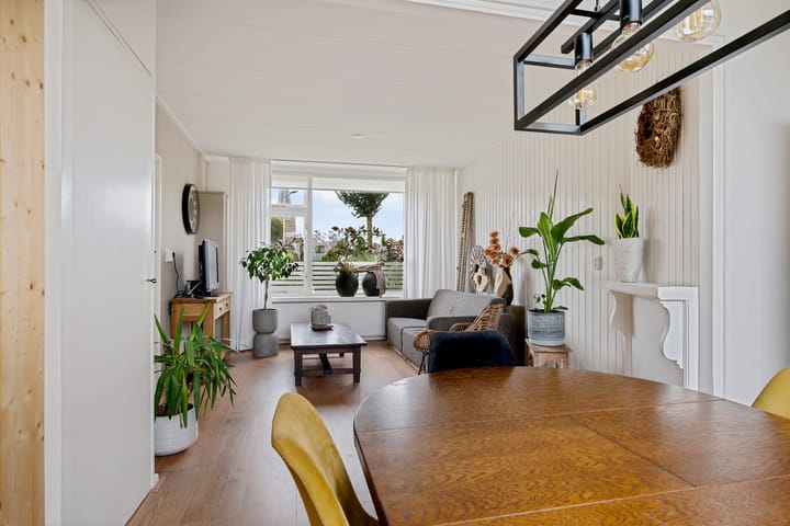 Tussenwoning te koop: Finne 5, Hallum