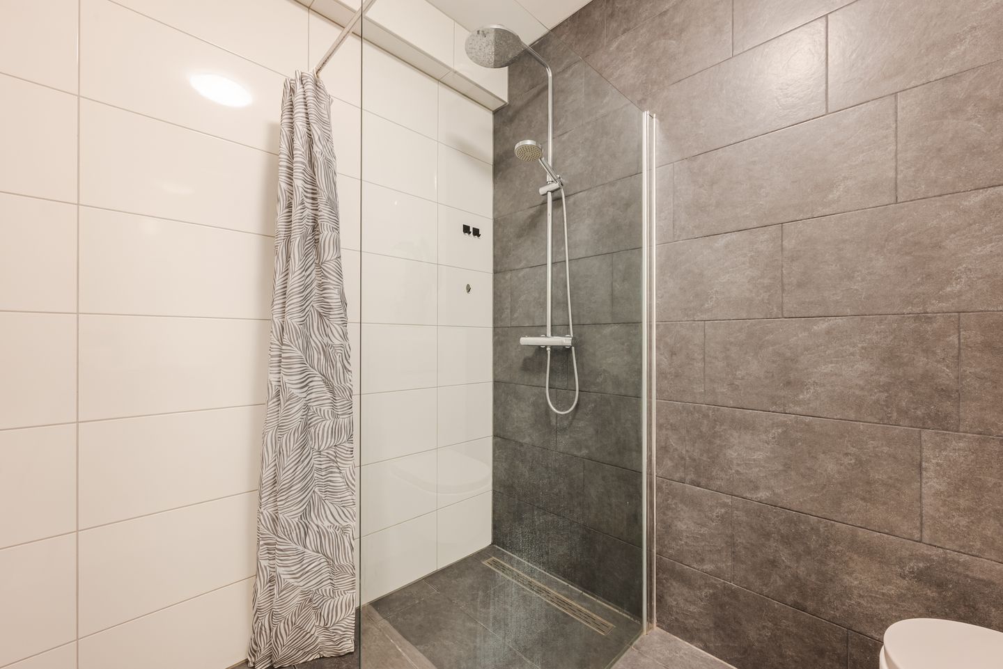 Photo 19 of Reinkenstraat 42-G