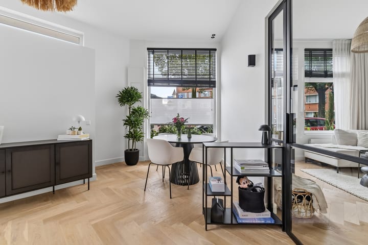 Appartement te koop: Roerstraat 1, 'S-Gravenhage