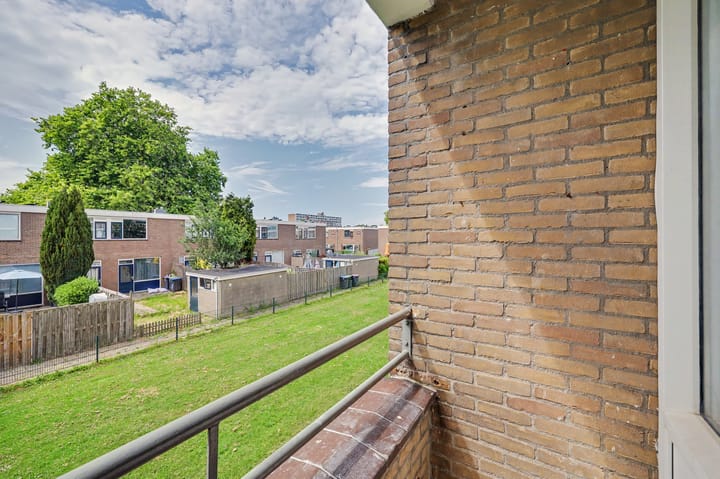 Appartement te koop: Dahliastraat 9, Spijkenisse