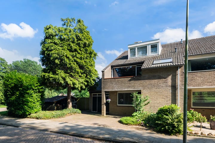 Hoekwoning te koop: Hazelaarstraat 14, Vianen (Ut)