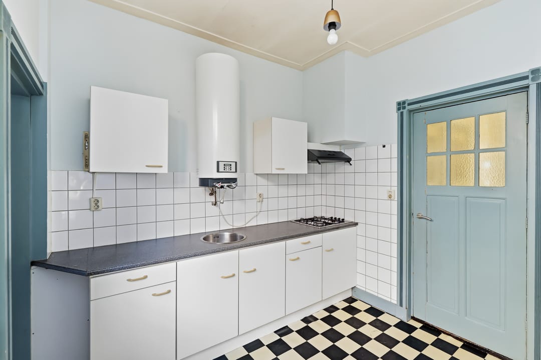 Photo 13 of Van Dishoeckstraat 29