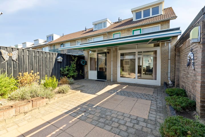 Foto 4 van Kamillestraat 36