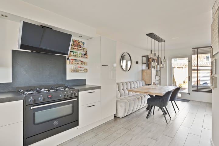 Tussenwoning te koop: Brouwhuissedijk 66, Helmond