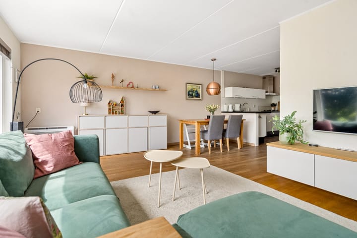 Hoekwoning te koop: Vikingenpoort 7, Houten