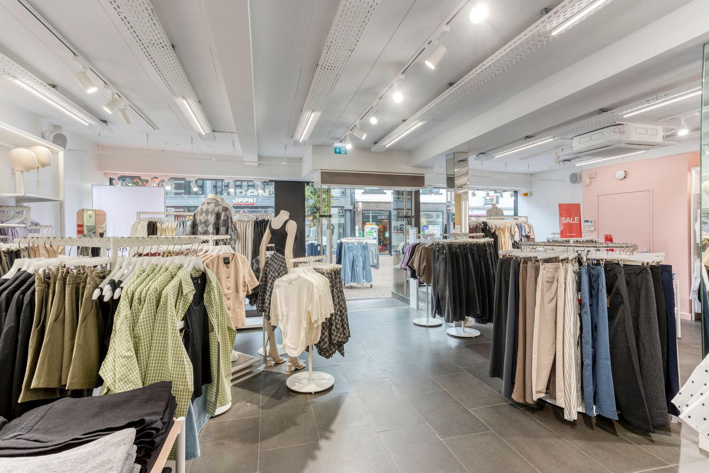 Bekijk foto 4 van Wijde Burgstraat 8-10