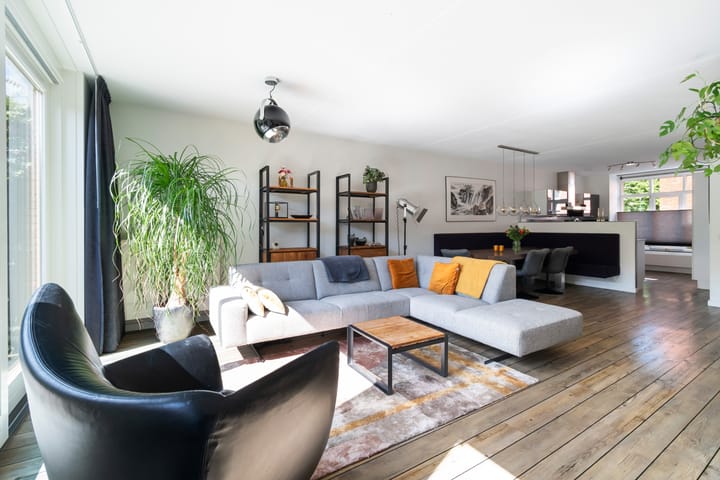 Tussenwoning te koop: Singelplein 54, Woerden
