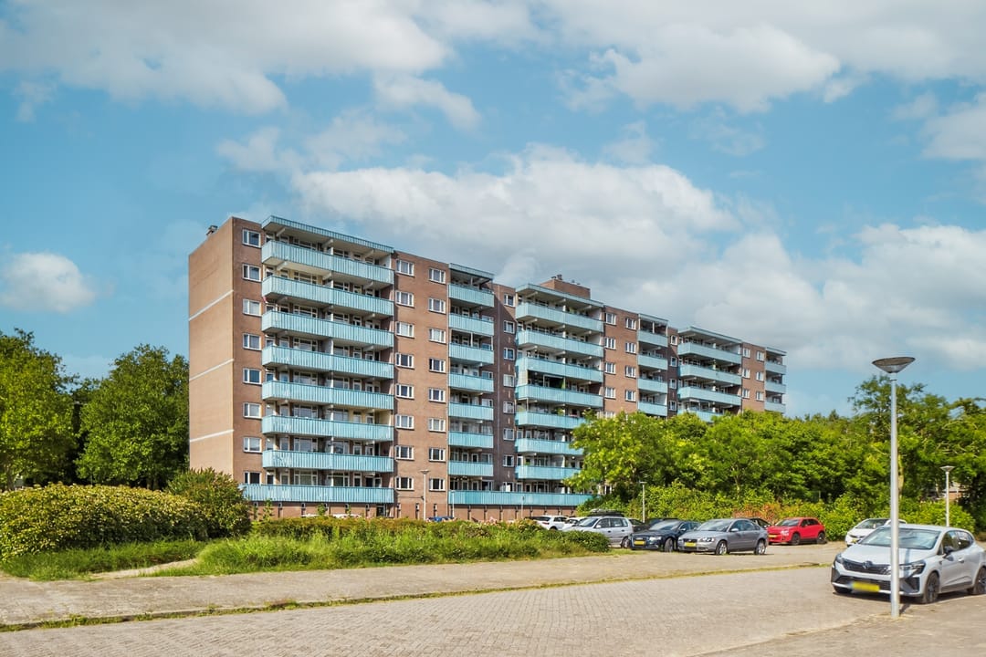 Photo 2 of Lauwerszeeweg 83