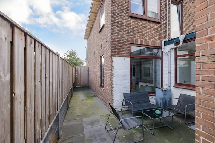 Hoekwoning te koop: Schoutenstraat 14, Ijmuiden