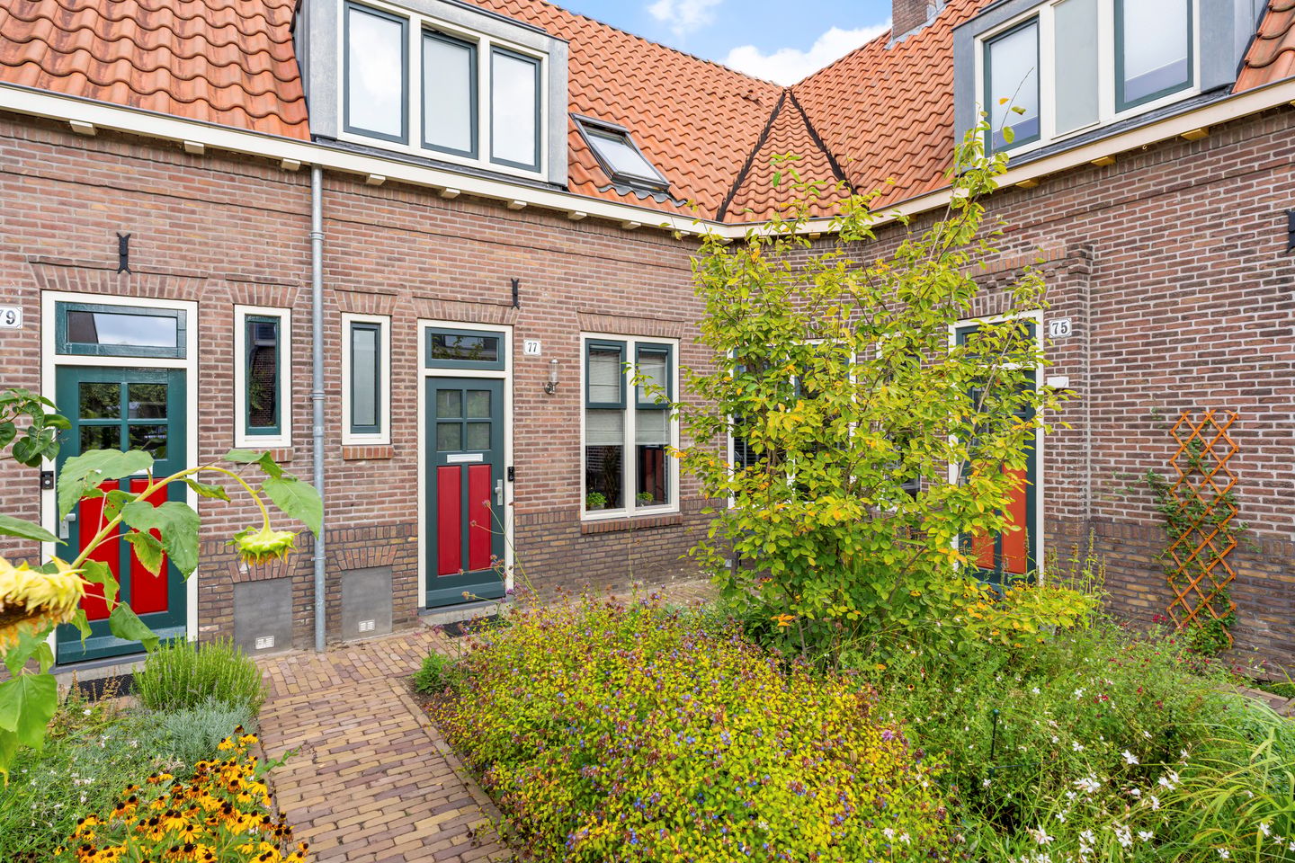 Foto 1 van Veestraat 77