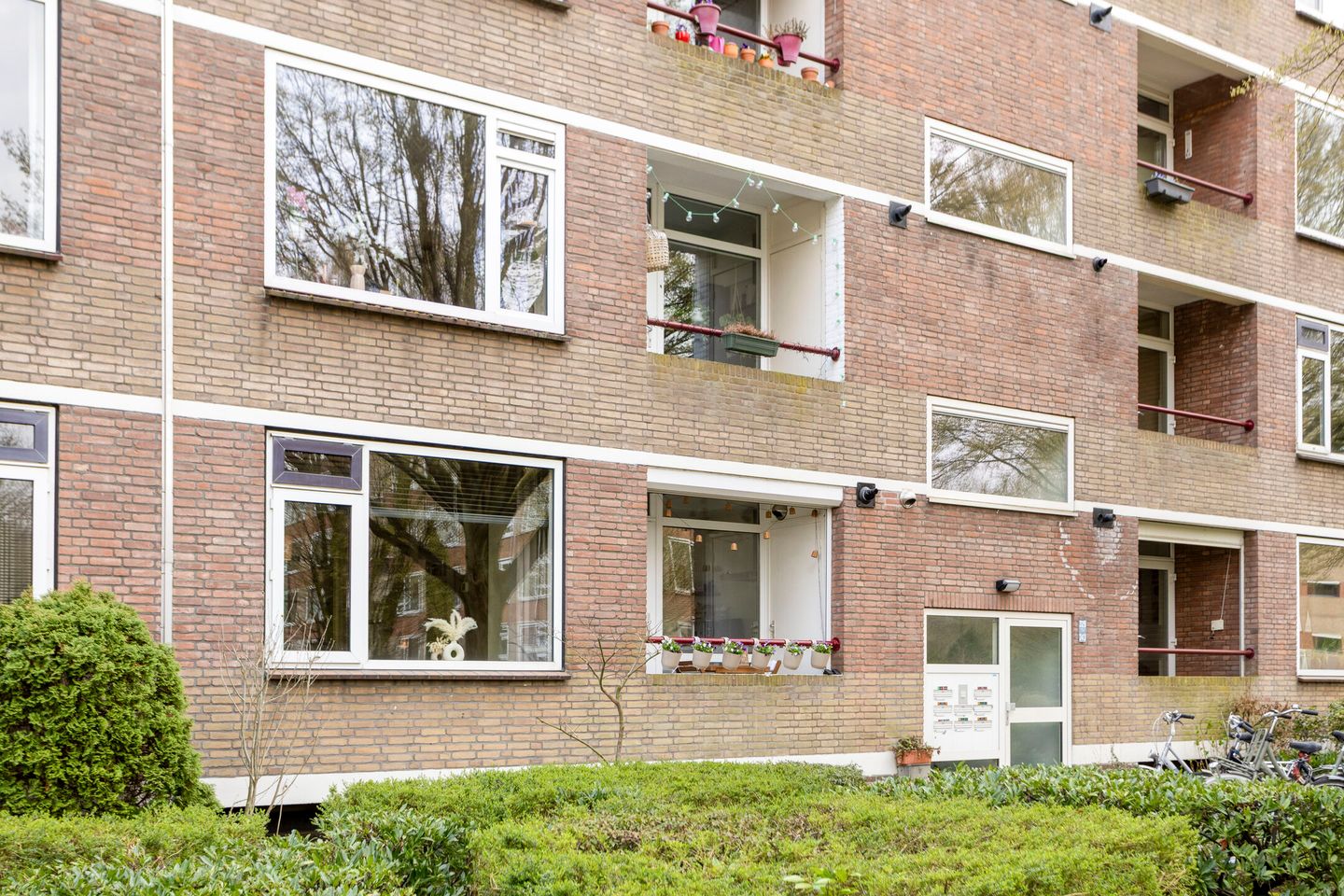Photo 4 of Vossenlaan 329