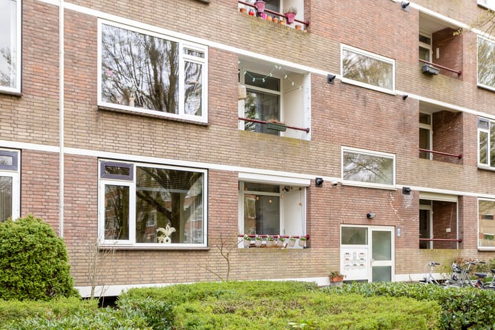 Photo 4 of Vossenlaan 329