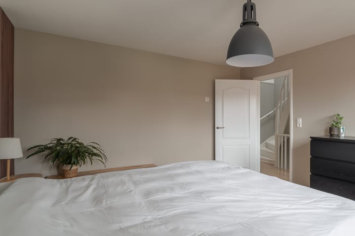 Tussenwoning te koop: Burg. Allardstraat 21, Geertruidenberg