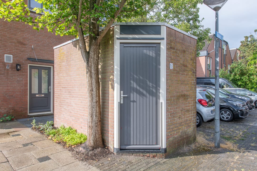 Photo 38 of Kosterstuin 168