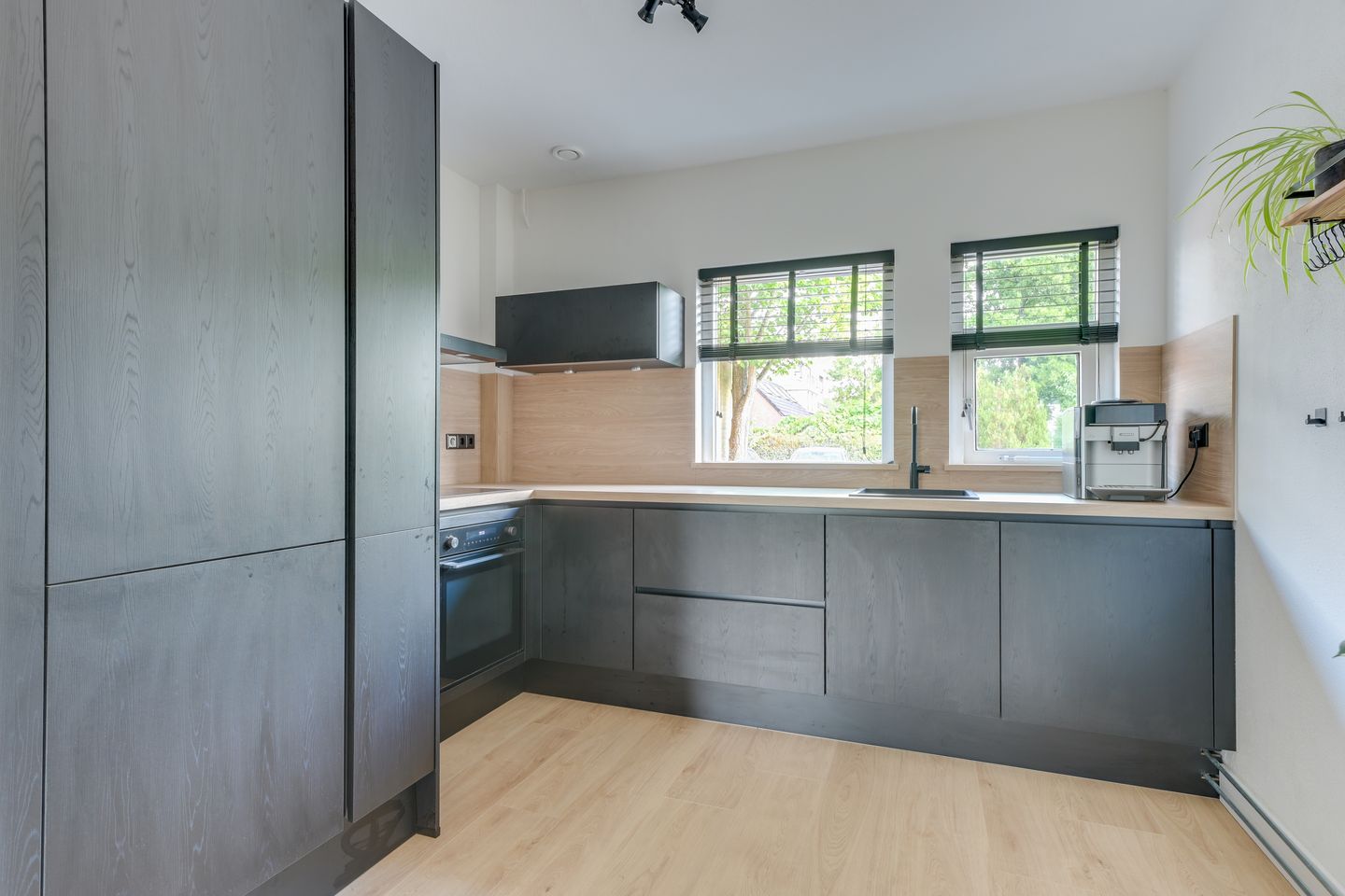 Photo 14 of Kosterstuin 168