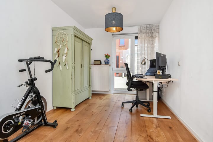 Tussenwoning te koop: Operatie Mannahof 7, Nootdorp