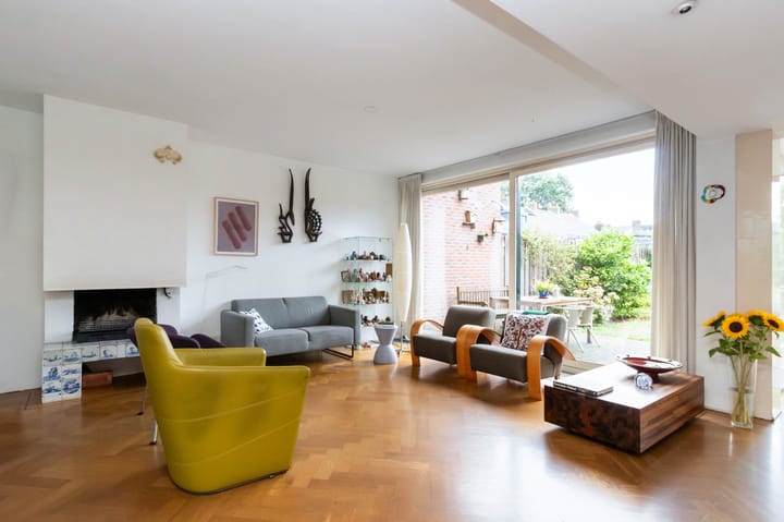 Tussenwoning te koop: Zuidsingel 57, Kortenhoef