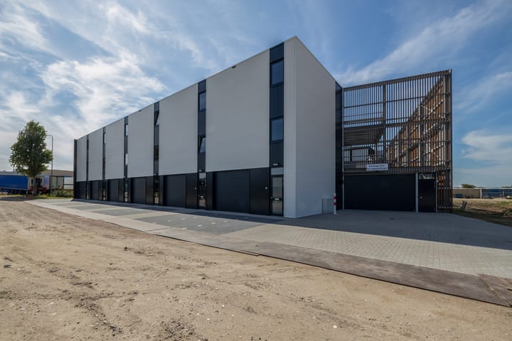 Vlotlaan 533-H, Monster