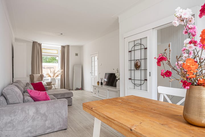 Hoekwoning te koop: Ribbeltsweg 11, Enschede